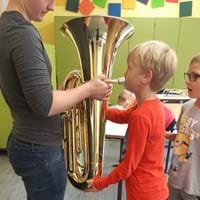 Musikhaus Geiger stellt Instrumente vor (3)
