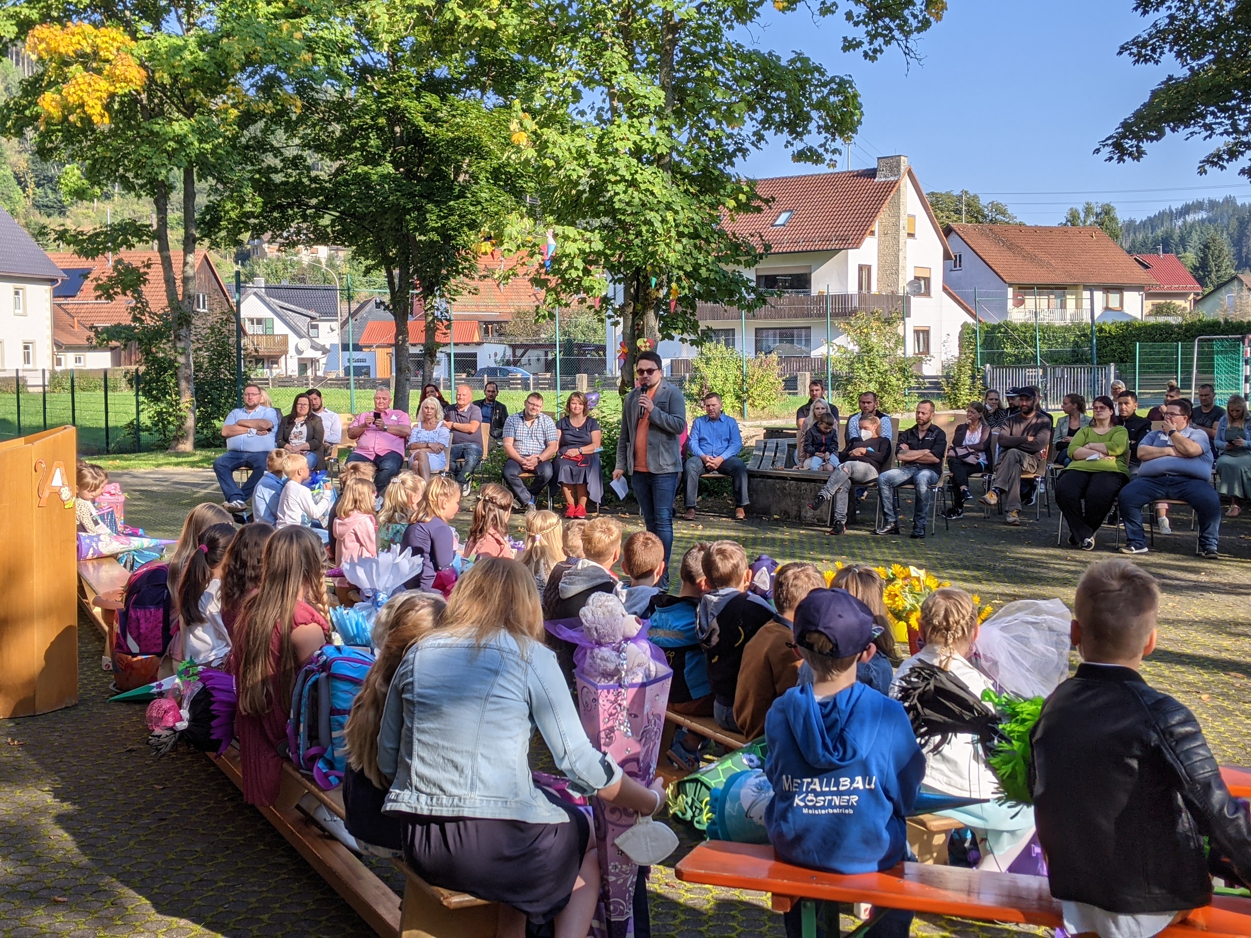 Leider haben wir keinen Alternativtext zu diesem Bild, aber wir arbeiten daran.