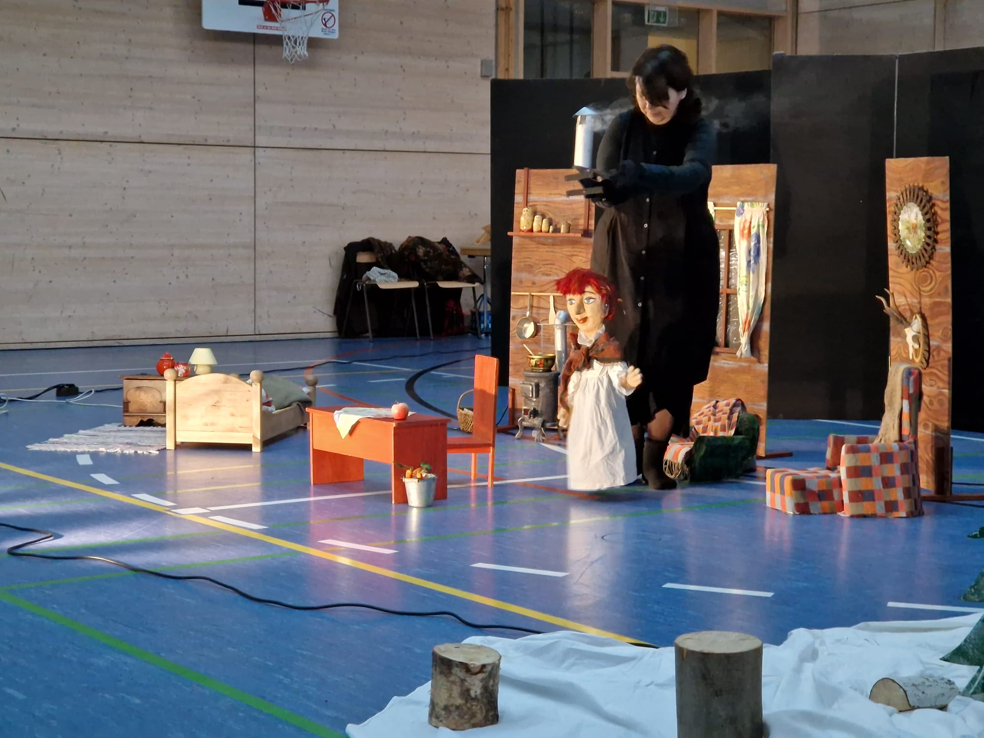 Puppentheater -2-.jpg