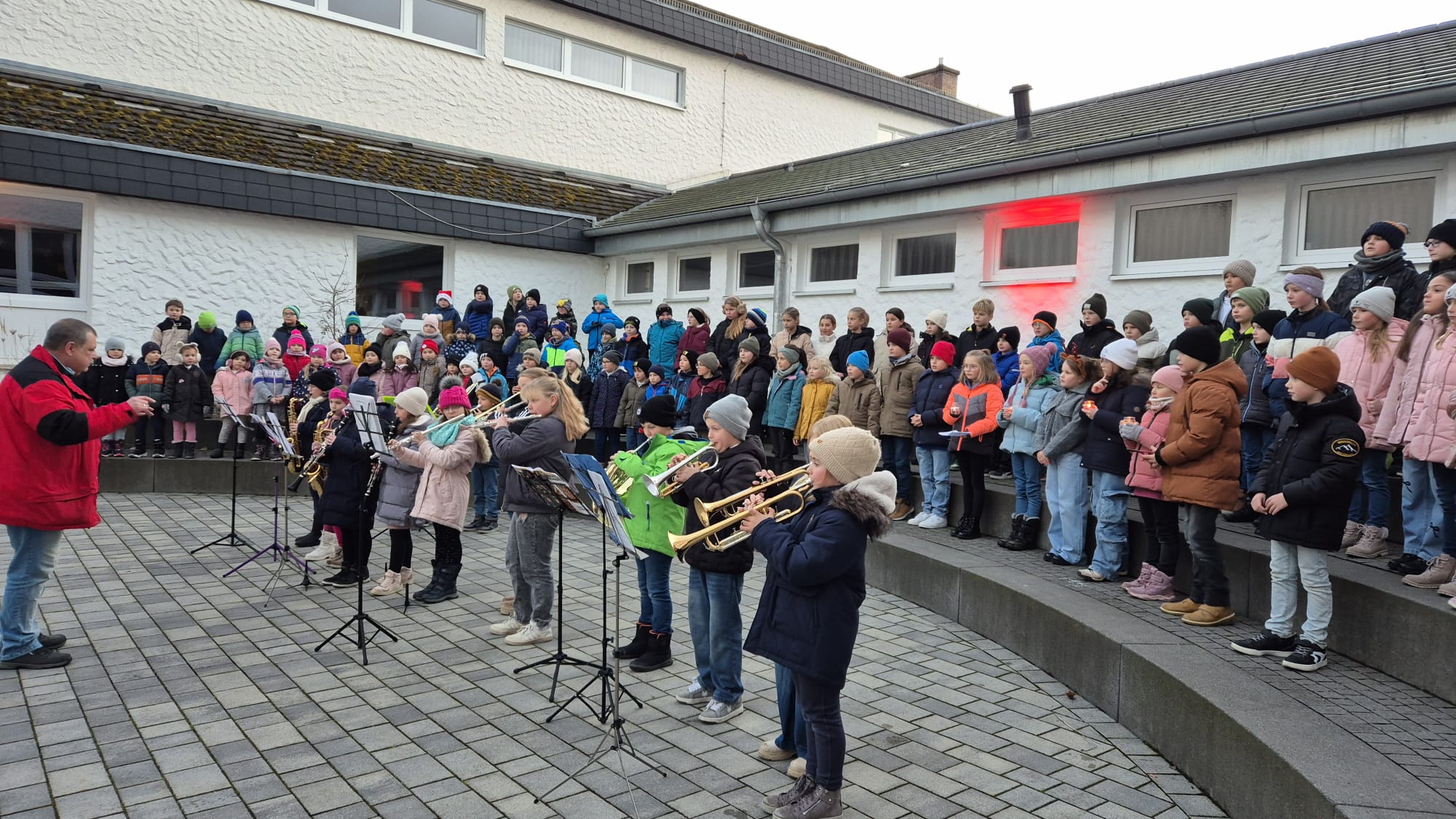 Adventsfeier -3-.jpg (1)