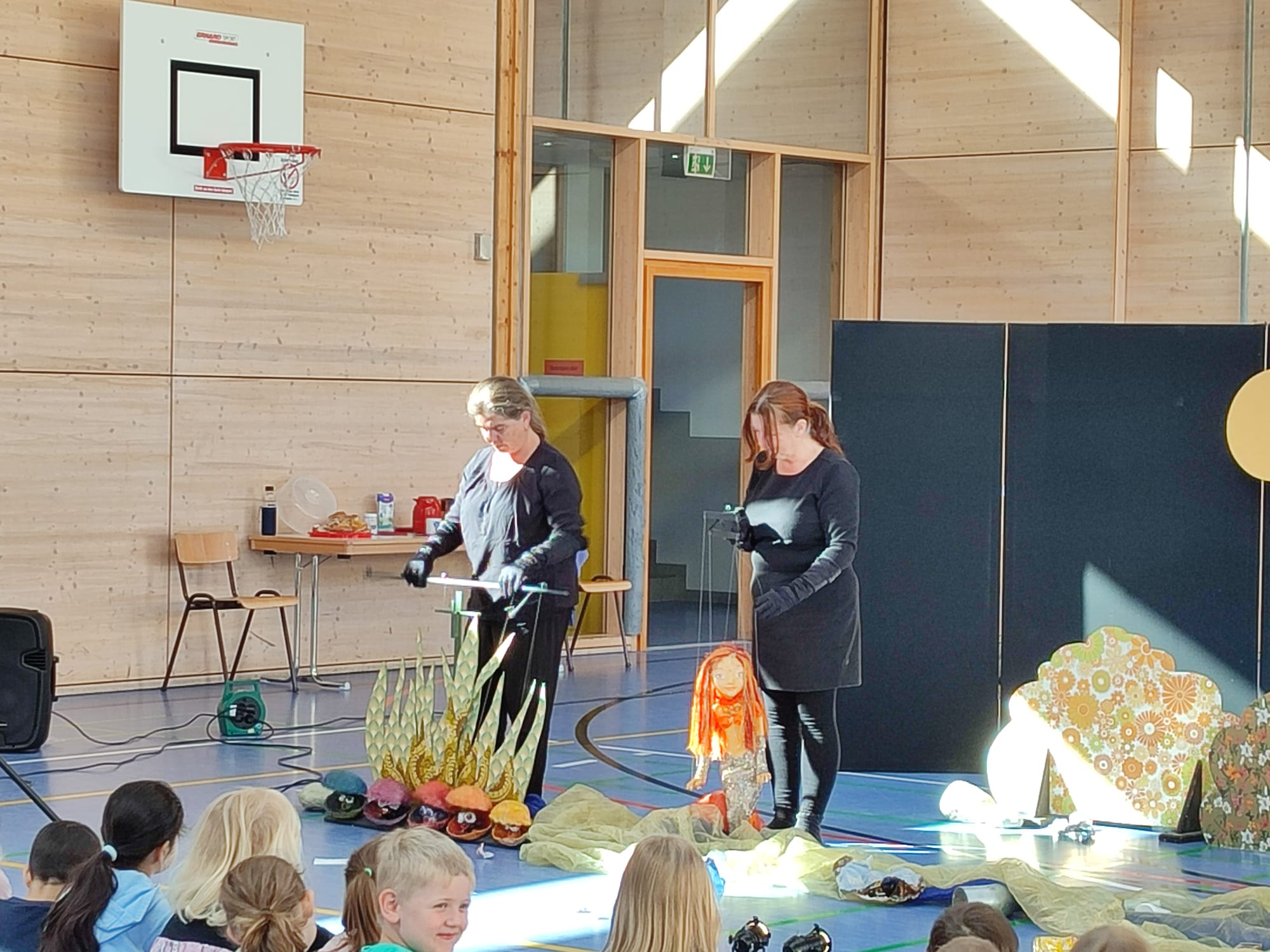 Theater -20-.jpg