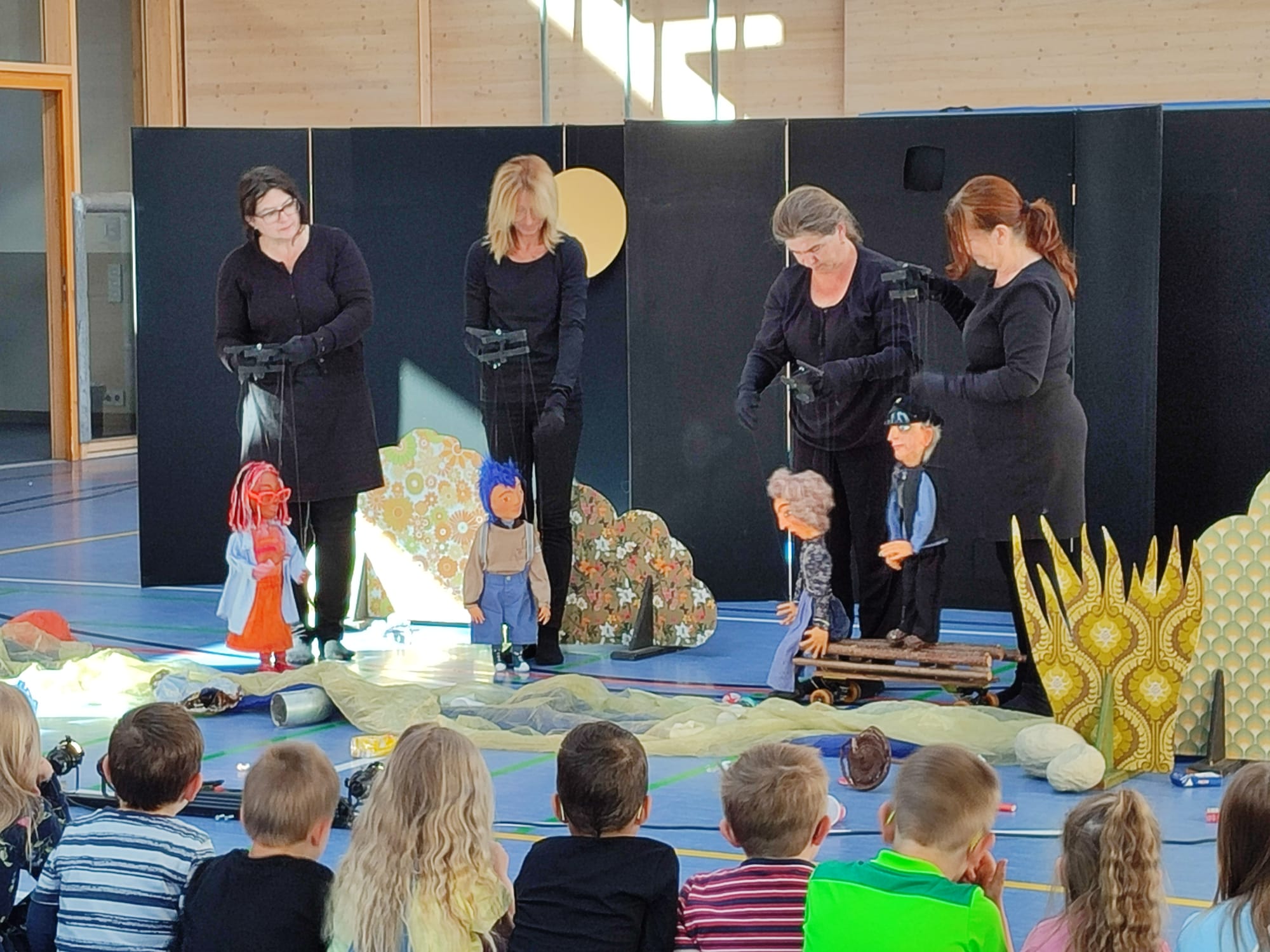 Theater -21-.jpg