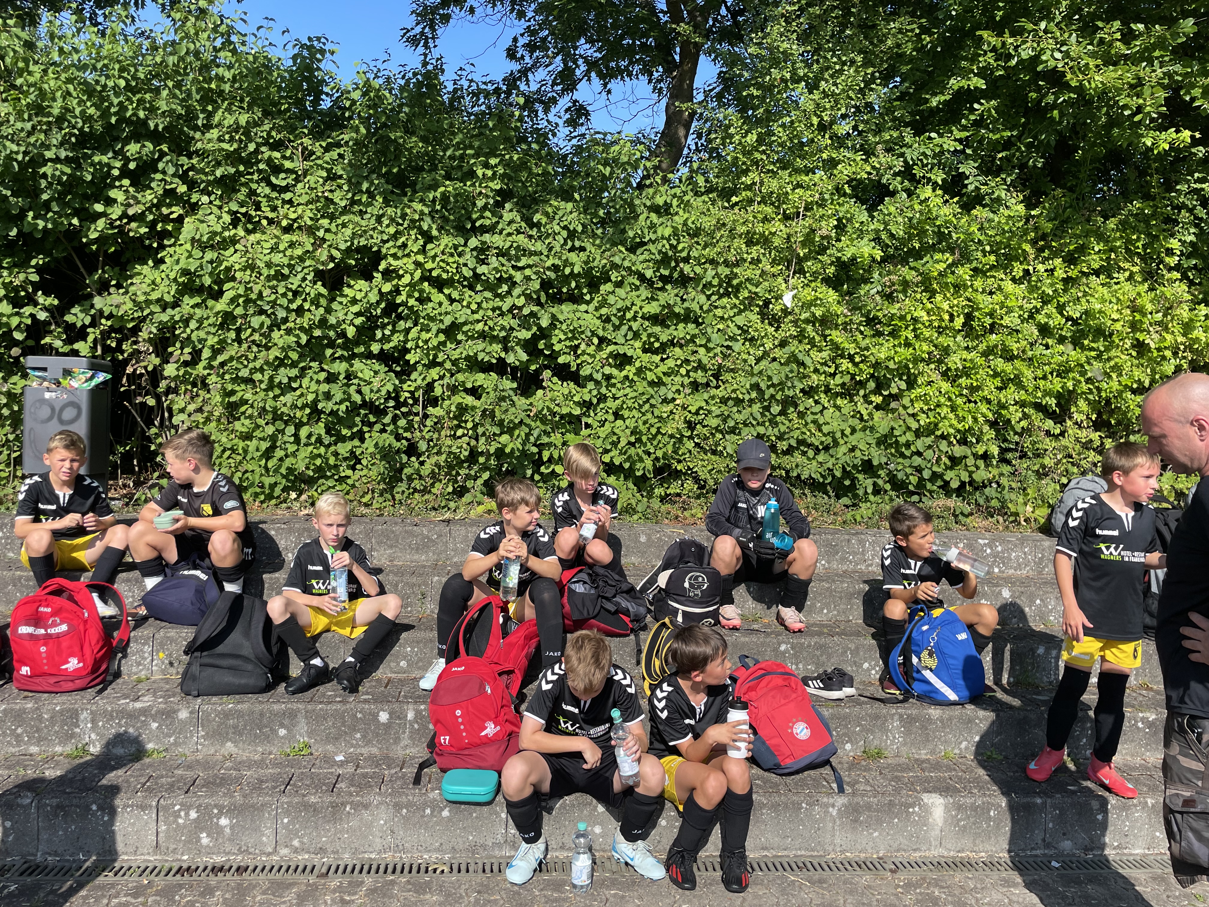 Fußball -5-.jpg (1)