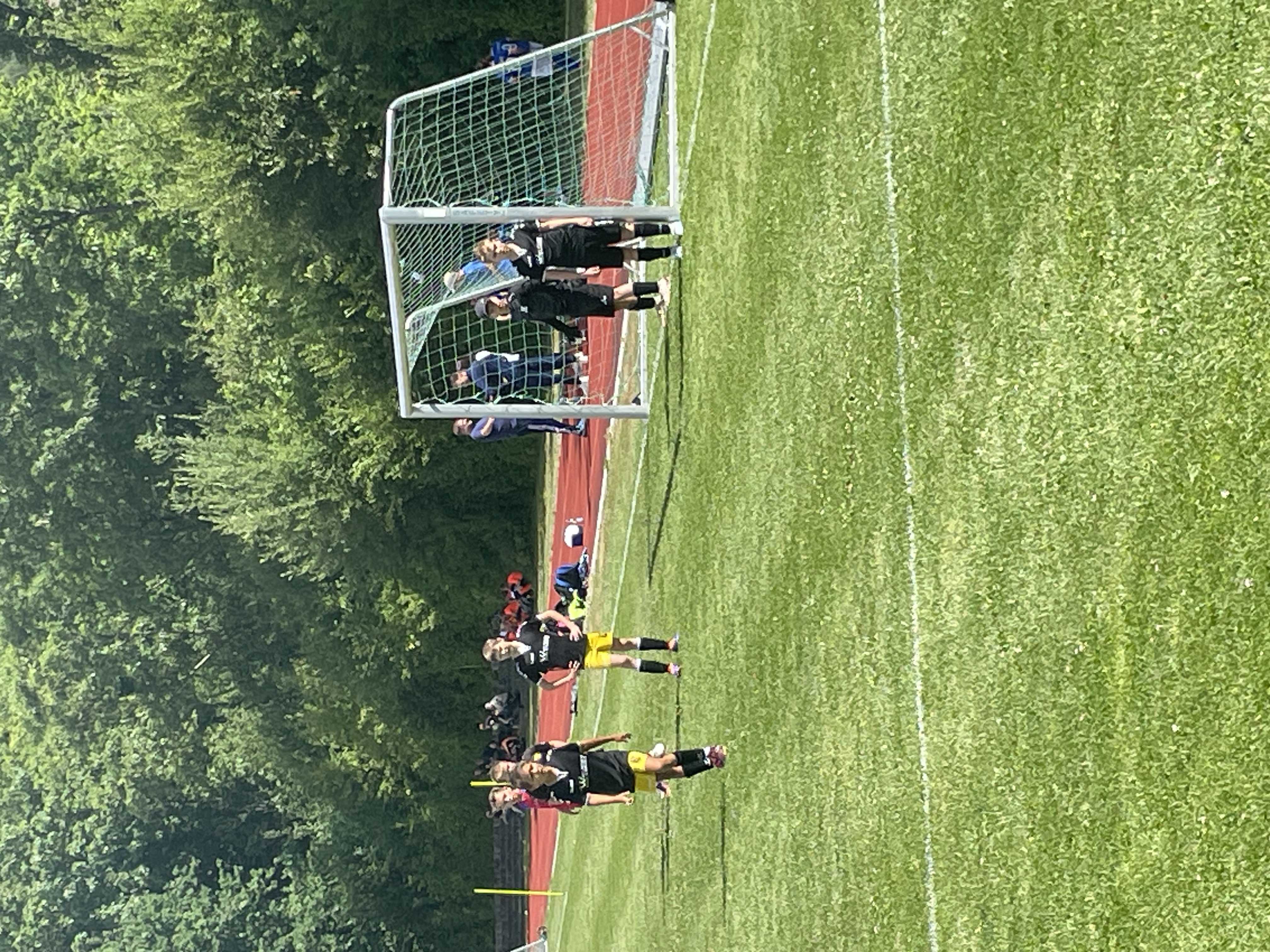 Fußball -12-.jpg (1)